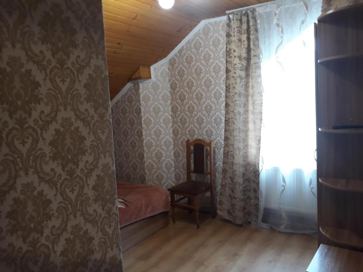 Над Вичов Volovets Bagian luar foto